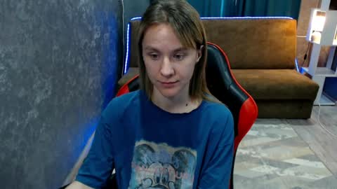 baby_kitte online show from 07/14/26, 10:21