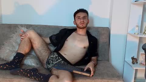 Snapshot of baby_monster6 chatting on 11/10/25, 03:22 baby_monster6 online show from 11/10/25, 03:22