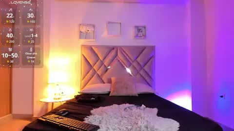 baby_noaht online show from 07/01/26, 02:51