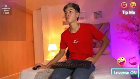 baby_noaht online show from 07/27/26, 12:39
