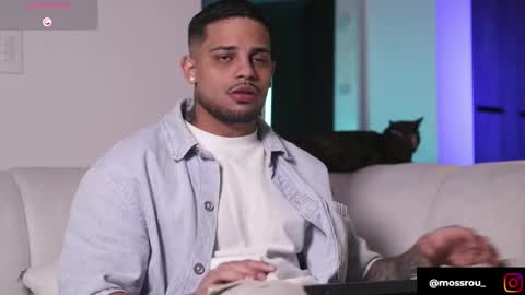 Snapshot of baby_rausch chatting on 11/17/25, 06:52 baby_rausch online show from 11/17/25, 06:52