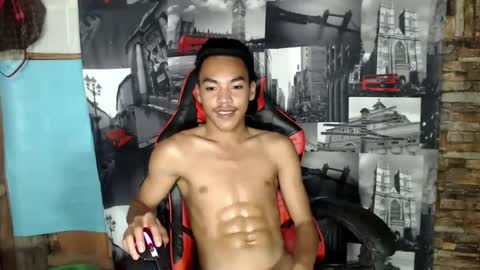 Snapshot of baby_razell chatting on 03/11/25, 01:45 baby_razell online show from 03/11/25, 01:45