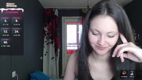 Ida and Kira online show from 11/26/25, 02:45