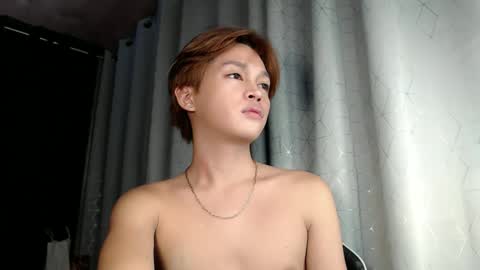 Snapshot of baby_simph chatting on 12/05/24, 03:50 Josh online show from 12/05/24, 03:50