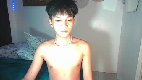 Snapshot of baby_simph chatting on 01/06/25, 03:08 Josh online show from 01/06/25, 03:08