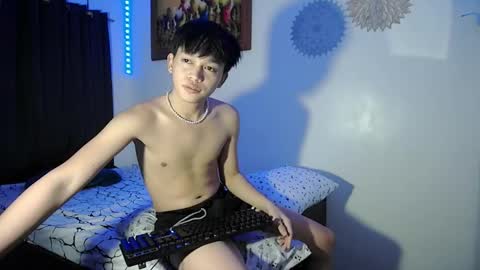 Snapshot of baby_simph chatting on 01/14/25, 05:01 Josh online show from 01/14/25, 05:01