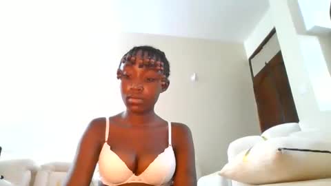 baby_smiler online show from 05/22/26, 03:50