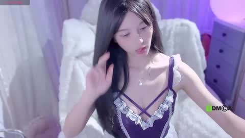 Snapshot of baby_su chatting on 12/14/24, 04:31 SuSu online show from 12/14/24, 04:31