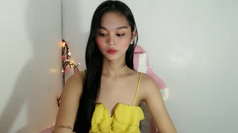 baby_zoexx online show from 10/26/25, 10:58