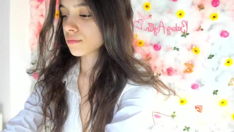 Snapshot of babyaylin chatting on 02/06/25, 05:57 Aylin online show from 02/06/25, 05:57