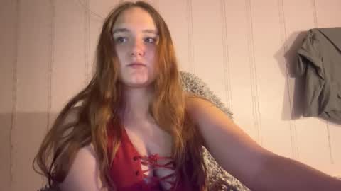 Snapshot of babyblissxx chatting on 09/29/25, 10:03 Katerina online show from 09/29/25, 10:03