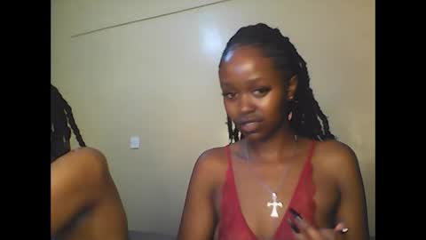 Snapshot of babybrown20 chatting on 05/25/26, 04:29 babybrown online show from 05/25/26, 04:29