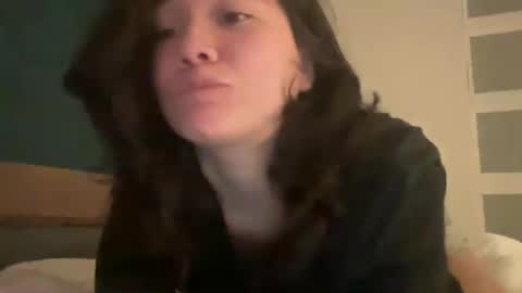 ava online show from 03/31/26, 06:58