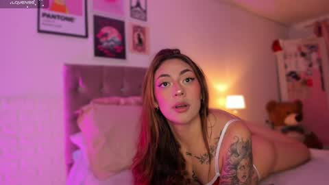 Mariana  online show from 04/06/26, 10:54