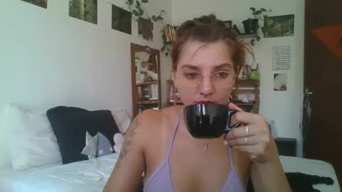 babydemon6 online show from 02/09/25, 12:41