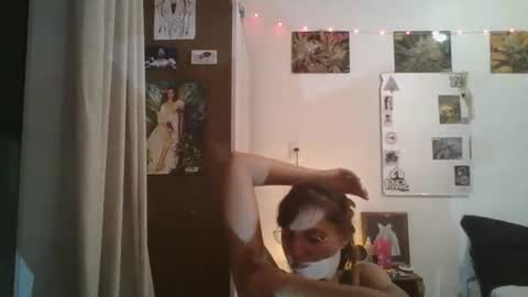 babydemon6 online show from 02/13/25, 11:15