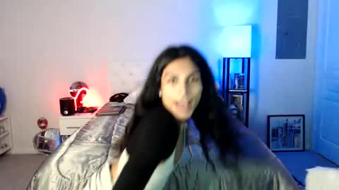 akira online show from 02/22/25, 08:40