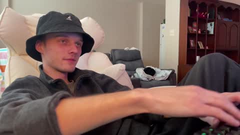 Big cock boy online show from 01/28/25, 04:41