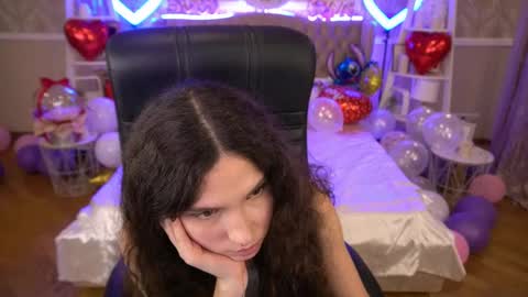 Sasha online show from 02/12/25, 11:20