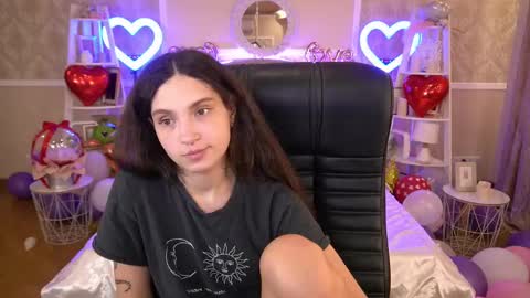 Sasha online show from 02/18/25, 05:20