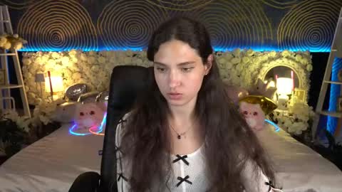 Snapshot of babyflowerr chatting on 05/11/26, 06:49 Sasha online show from 05/11/26, 06:49
