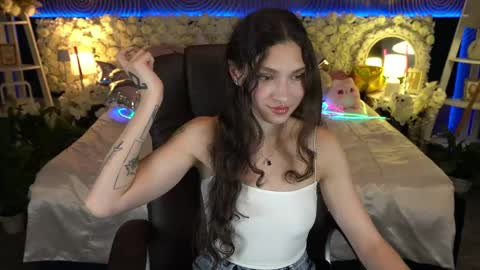 Snapshot of babyflowerr chatting on 05/29/26, 07:01 Sasha online show from 05/29/26, 07:01