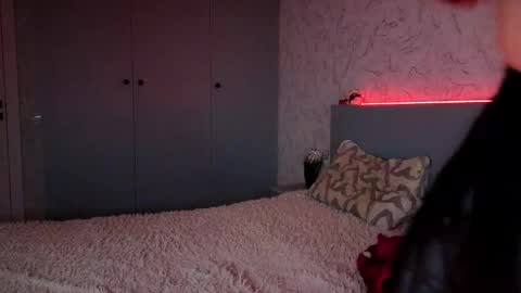 Mila online show from 11/29/25, 03:04