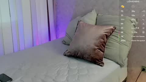 Snapshot of babyfoxxx_ chatting on 05/24/26, 01:05 babyfoxxx_ online show from 05/24/26, 01:05