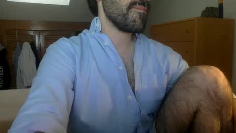 Snapshot of babyhardy chatting on 05/27/26, 09:28 Tom A. online show from 05/27/26, 09:28
