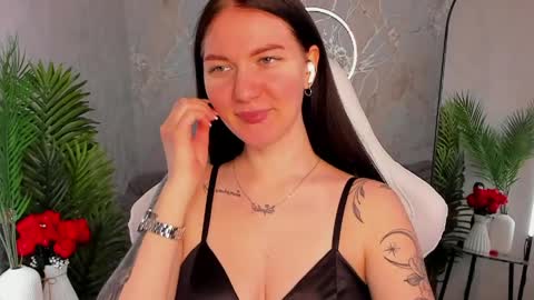 Sophia online show from 04/05/26, 03:26