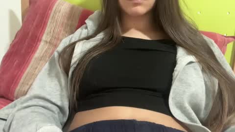 Snapshot of babykisssss chatting on 02/26/25, 08:54 babykisssss online show from 02/26/25, 08:54