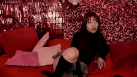 Snapshot of babylissie chatting on 03/03/25, 01:09 babylissie online show from 03/03/25, 01:09