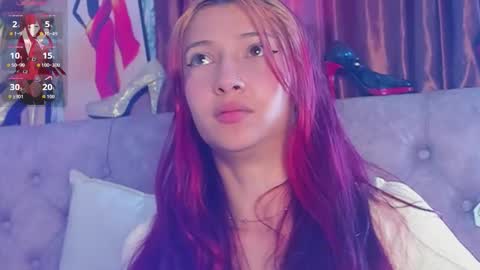 Snapshot of babylissie chatting on 09/14/25, 01:21 babylissie online show from 09/14/25, 01:21
