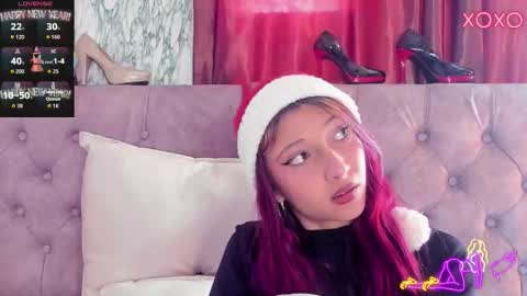 Snapshot of babylissie chatting on 12/04/25, 02:15 babylissie online show from 12/04/25, 02:15