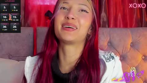 Snapshot of babylissie chatting on 12/16/25, 02:11 babylissie online show from 12/16/25, 02:11