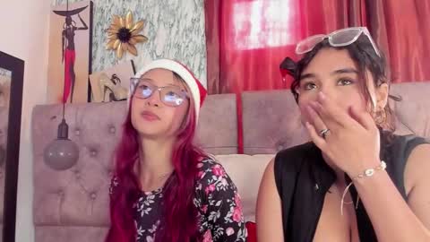 Snapshot of babylissie chatting on 12/18/25, 02:45 babylissie online show from 12/18/25, 02:45