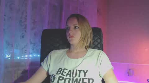 Sonya online show from 01/27/25, 02:10