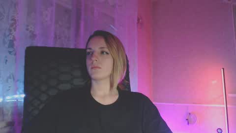 Sonya online show from 02/02/25, 03:43