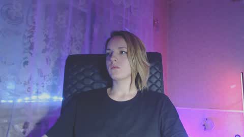 Sonya online show from 02/04/25, 02:39