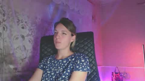 Sonya online show from 09/25/25, 08:12