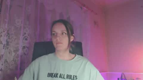 Sonya online show from 04/17/26, 05:16