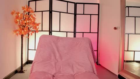 Babie online show from 11/20/25, 09:42