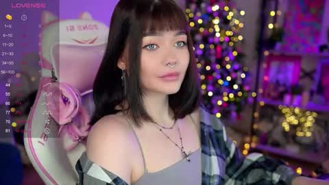 Nika online show from 12/27/24, 11:21