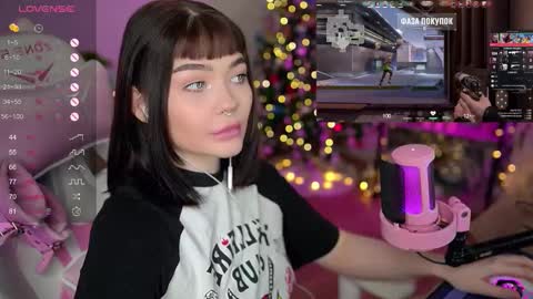 Nika online show from 01/13/25, 02:07