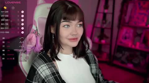 Nika online show from 02/08/25, 11:02