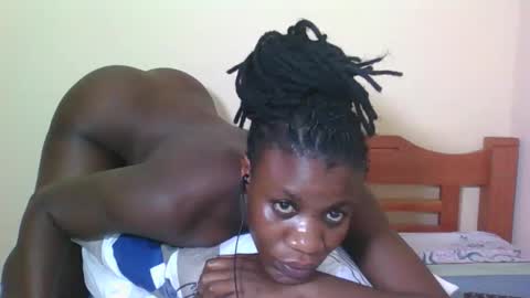 PRISCILLAH online show from 11/17/25, 08:25