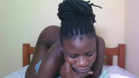 PRISCILLAH online show from 02/02/26, 06:50