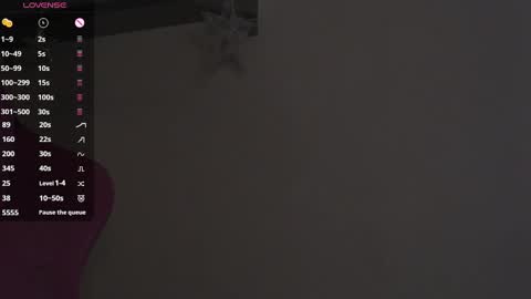 Snapshot of babysaymyname chatting on 12/11/24, 06:25 Sasha online show from 12/11/24, 06:25