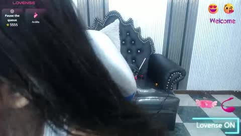 Snapshot of babyschoolgiirl chatting on 12/03/25, 02:08 Xime Lions online show from 12/03/25, 02:08