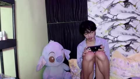 Snapshot of babytwinkxxxx chatting on 06/11/26, 10:30 babytwinkxxxx online show from 06/11/26, 10:30
